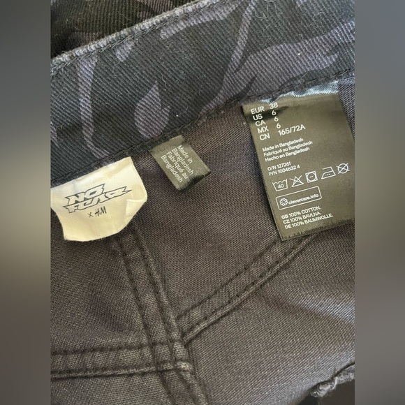 H&M No Fear Jeans - Picture 4 of 5
